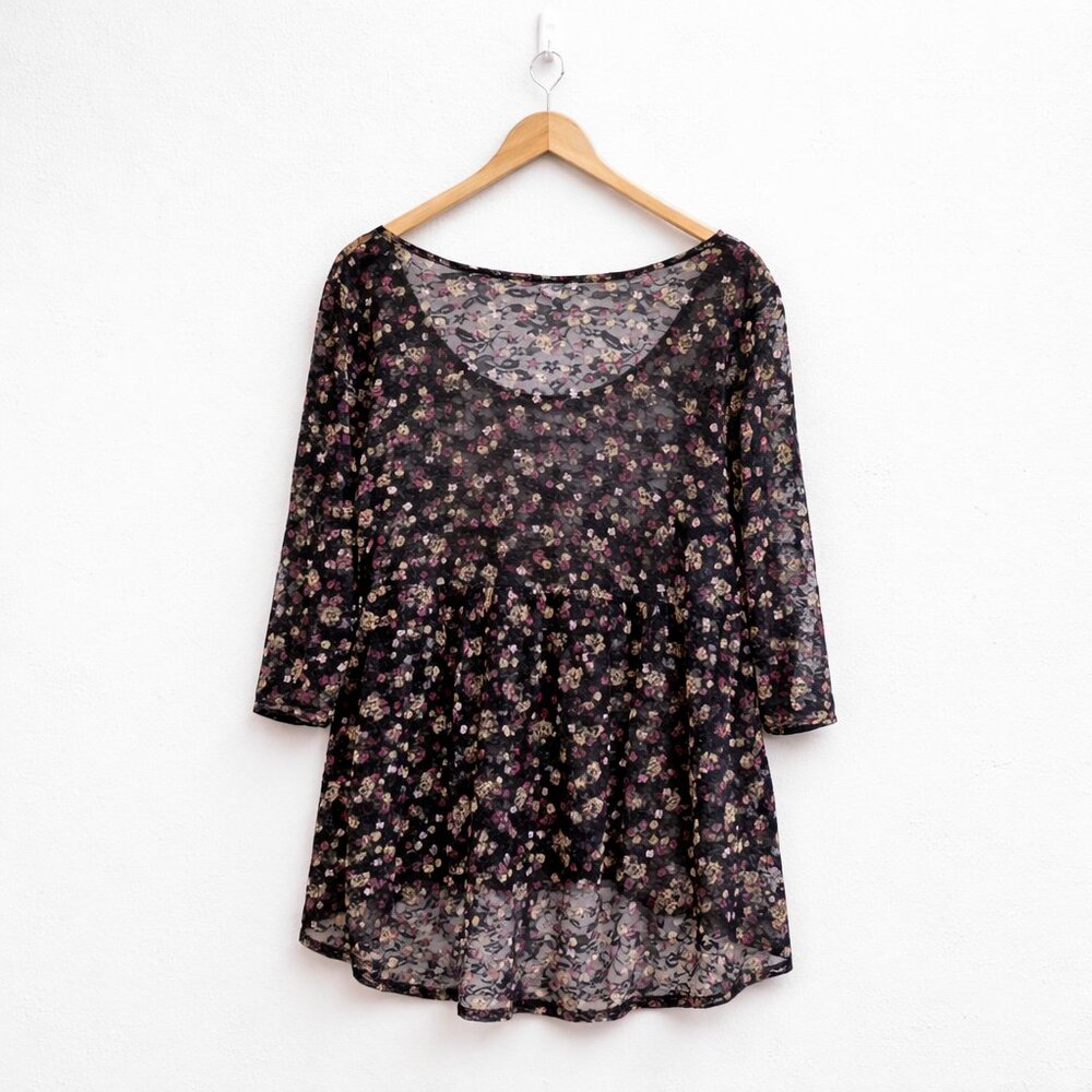 Torrid Black Floral Lace Tunic Blouse Size 3 Sheer Boho High Low Button Front